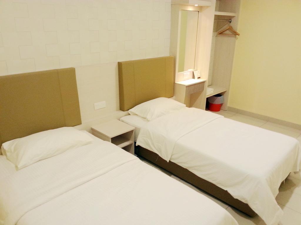 Rg Grand Hotel Batu Pahat Dış mekan fotoğraf