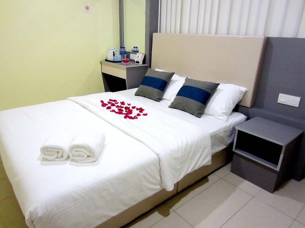 Rg Grand Hotel Batu Pahat Dış mekan fotoğraf
